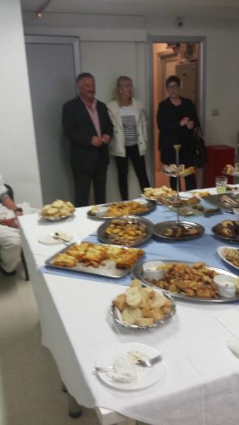 Sweet and savoury delicacies for the parents of class 2.a students